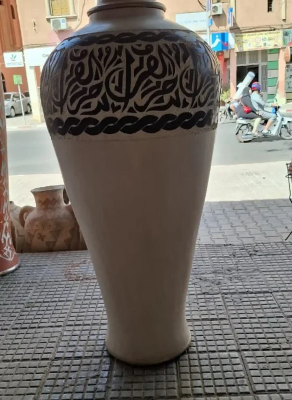 Grand Vase Calligraphique Marocain avec Couvercle